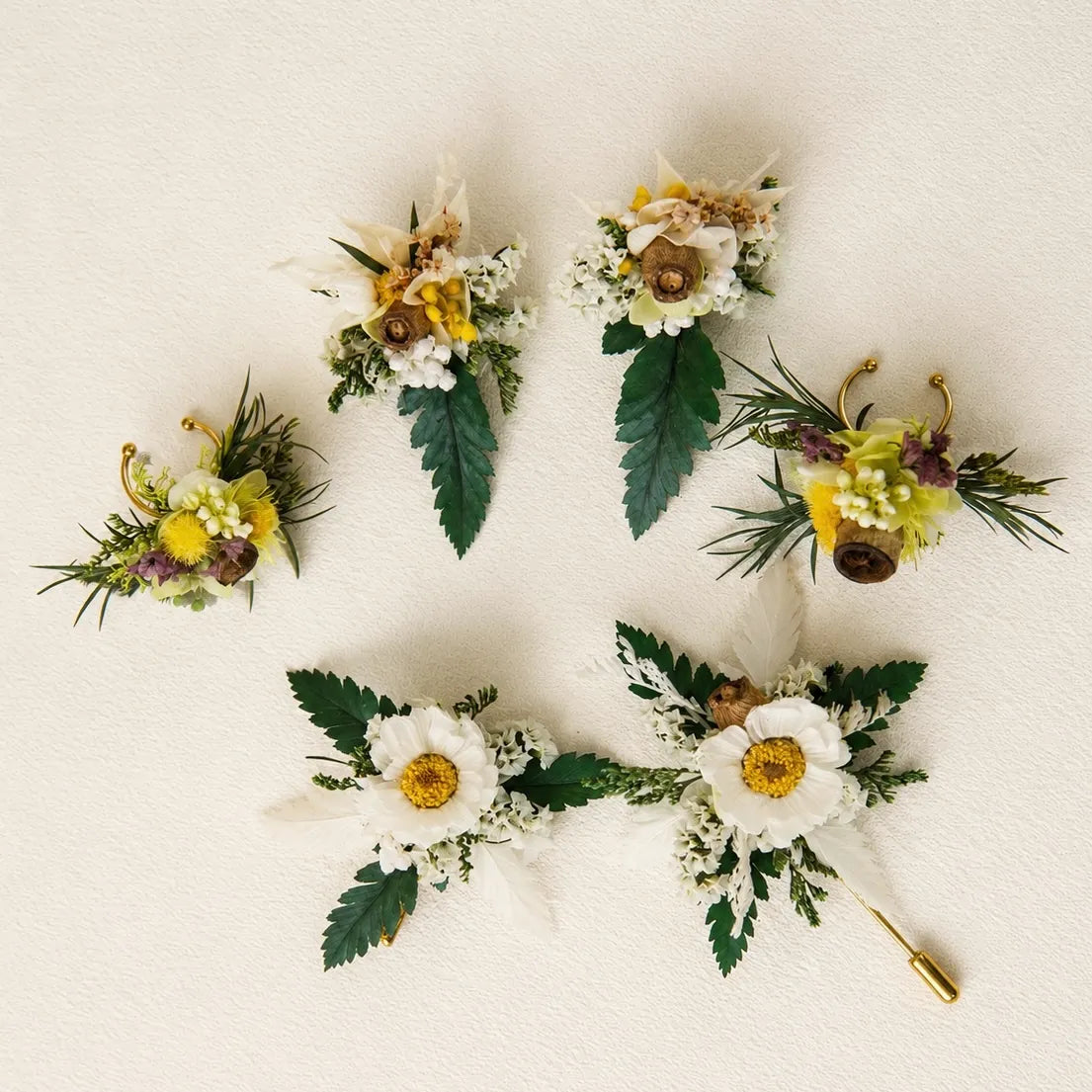 Vintage Art Deco Engagement Rings with Preserved Flower Inspiration