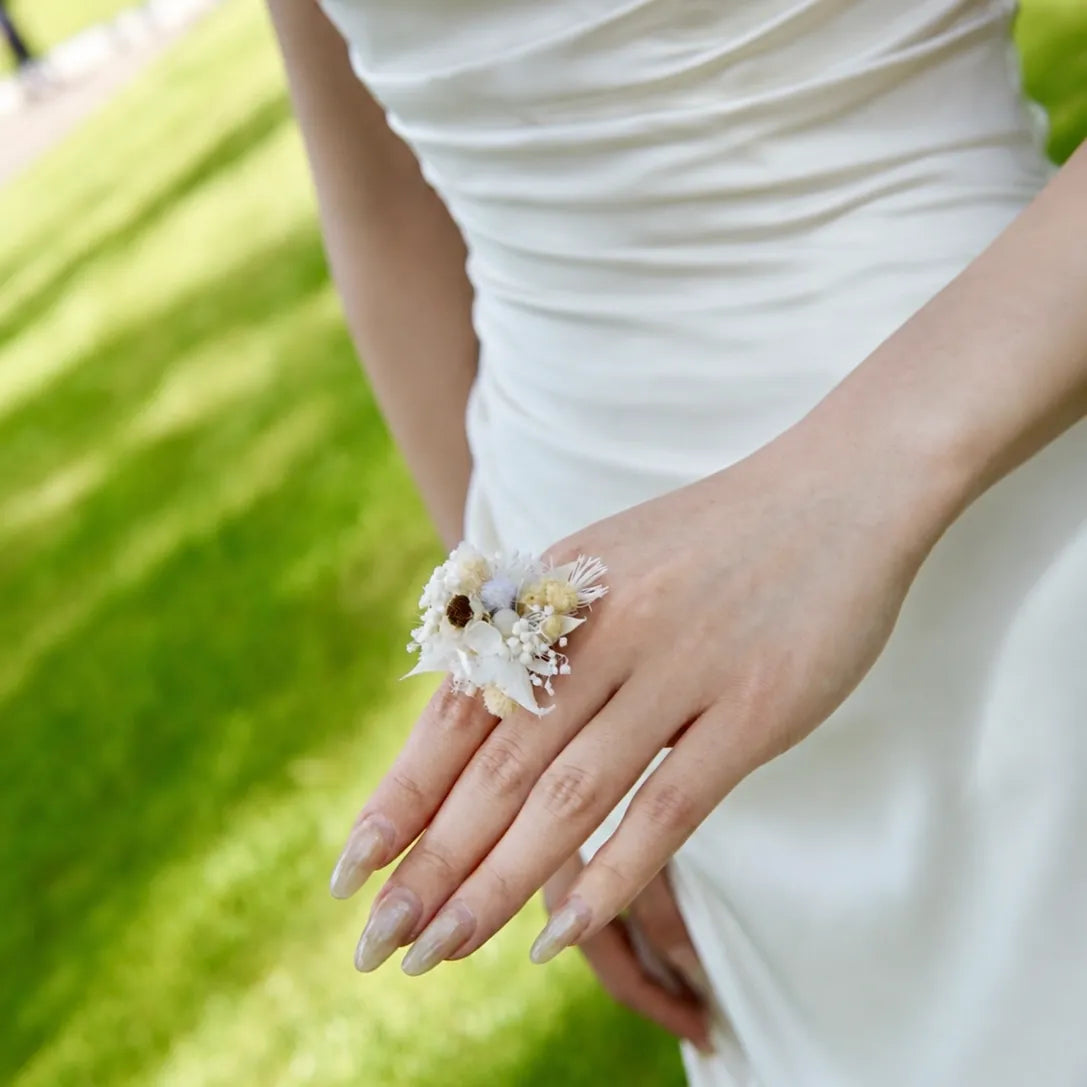 Flower Ring DIY Kit (Set of 2) - Pure Wedding - Handmade Mini Bouquet Rings