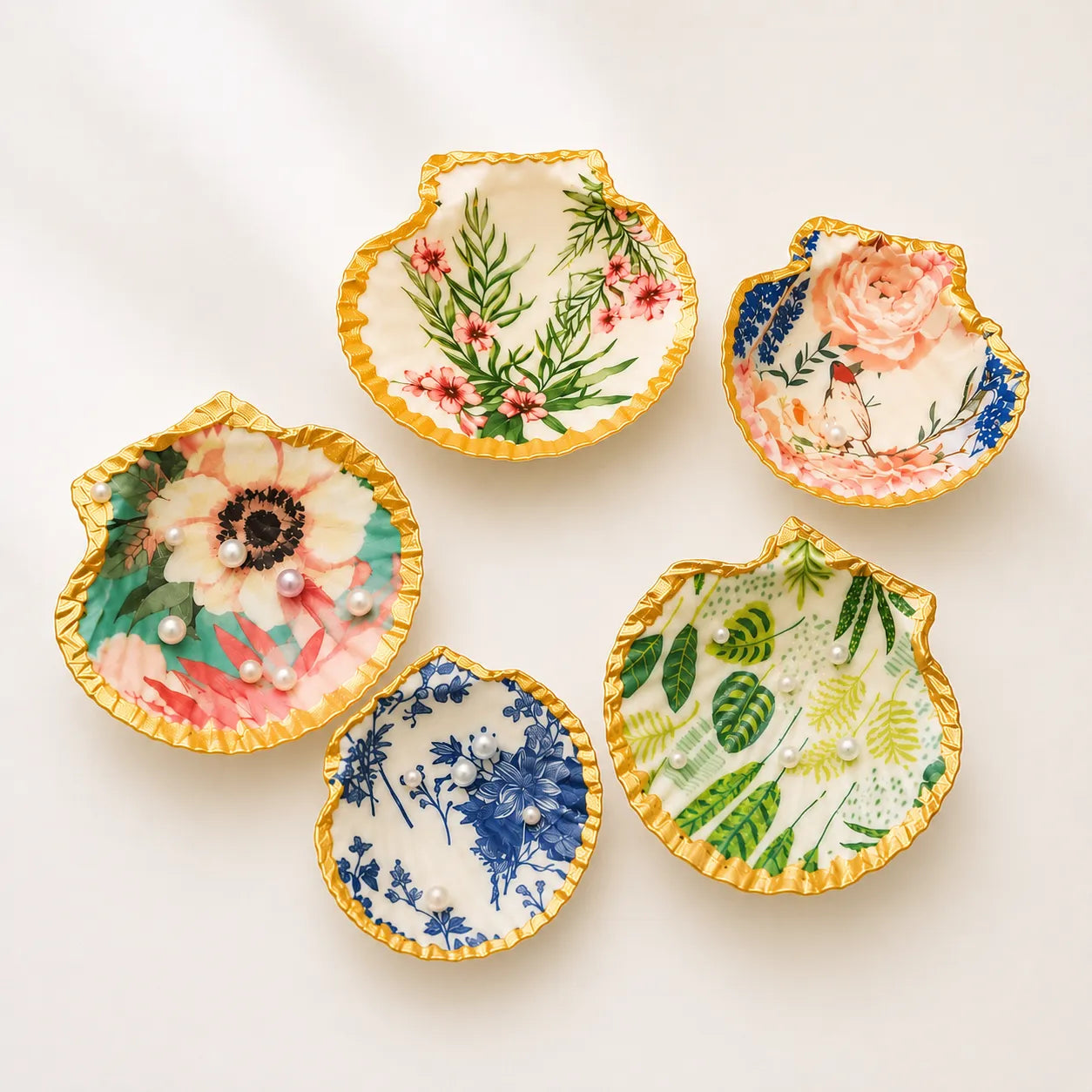 Decoupage Seashell Trinket Dish DIY Kit