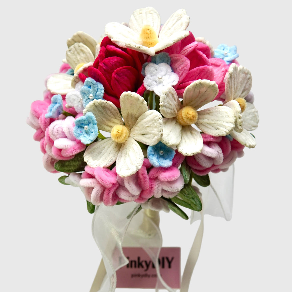 Soft Pastel Spring Flower Bouquet DIY Kit (Daisy & Rose)