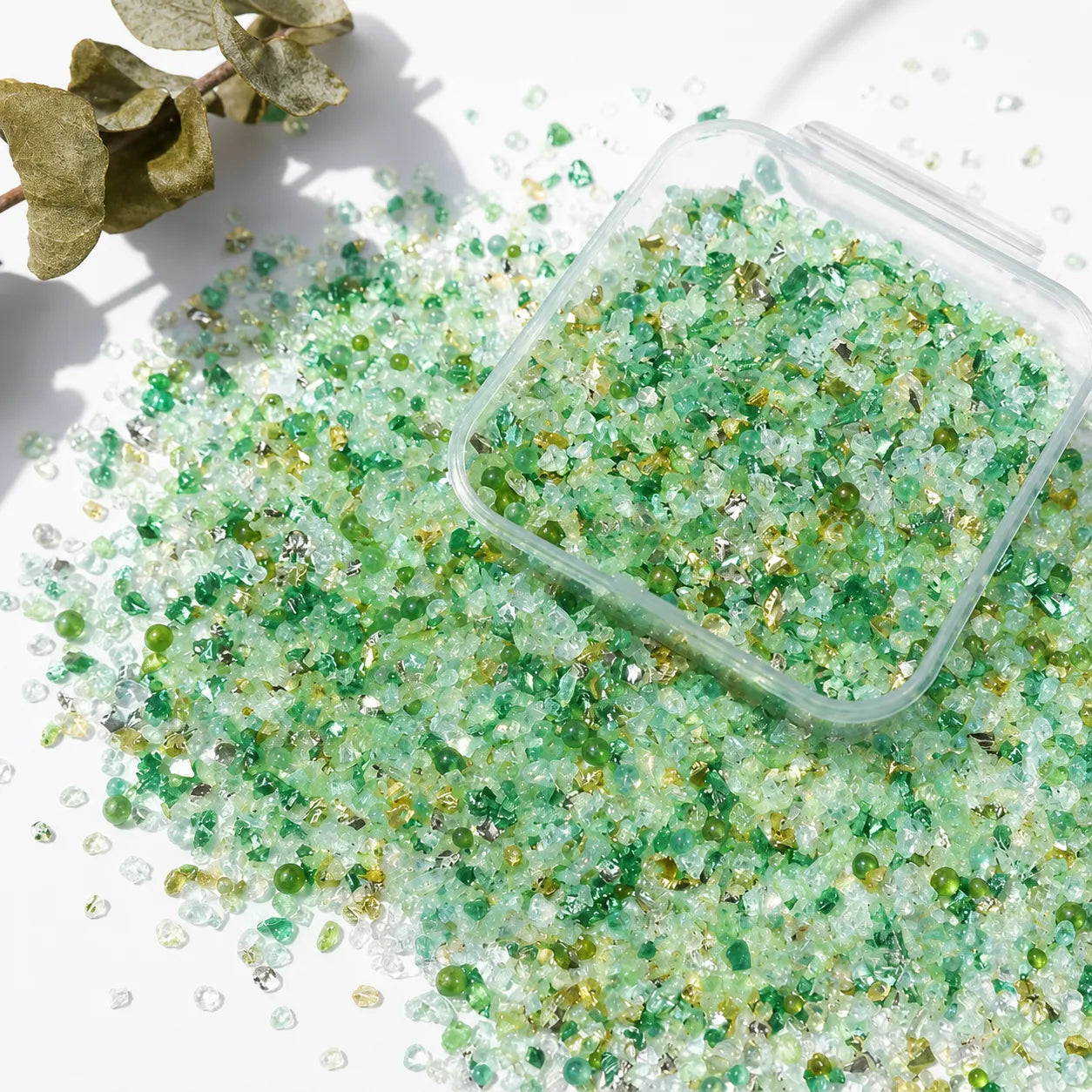 Fresh Green Crushed Crystal Mix Pack – 30g | DIY Bedazzle Materials